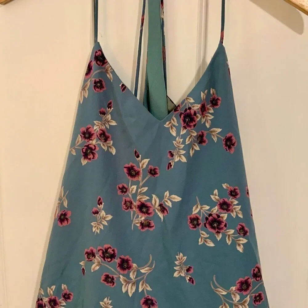 4SI3NNA Blue Pink Floral Racerback V Neck Sleeveless Cami Top Small